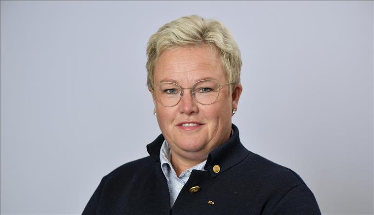 Anette Wiotti, Ledamot